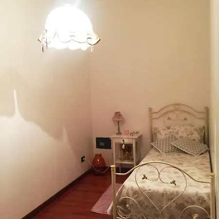 Apulia Mon *