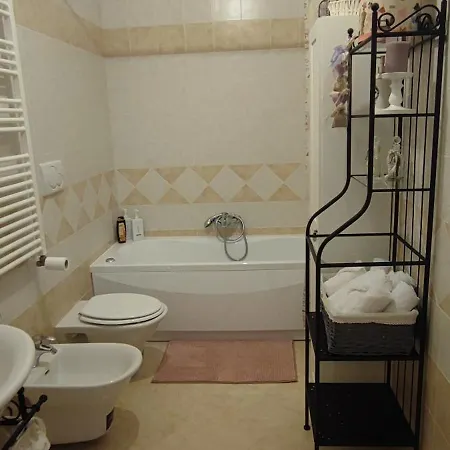 Apulia Mon