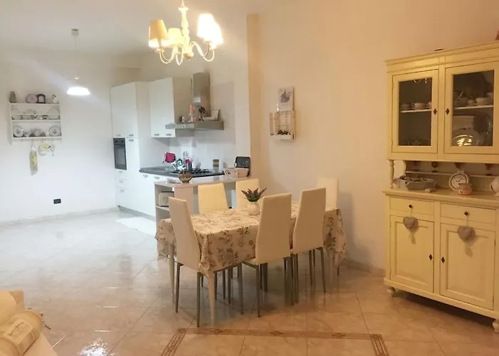 Apulia Mon شقة
